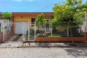 house em Rua Doutor Derly Monteiro, Jardim Itu - Porto Alegre - RS