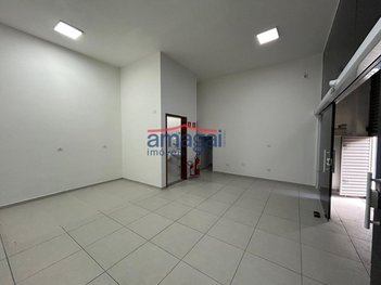 commercial_building em Rua Olímpio Catão, Centro - Jacareí - SP