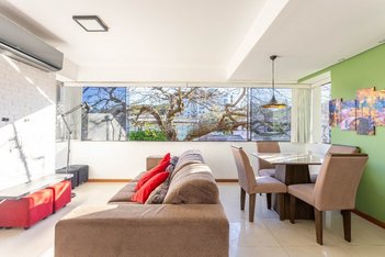 apartment em Rua Luiz Cosme, Passo da Areia - Porto Alegre - RS