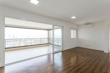 apartment em Rua Alvorada, Vila Olímpia - São Paulo - SP