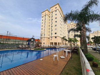 apartment em Rua Assis Figueiredo, Guaíra - Curitiba - PR