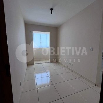apartment em Rua Nossa Senhora de Fátima, Tubalina - Uberlândia - MG