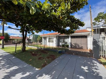 house em Rua Laranjeiras do Sul, São Cristóvão - Cascavel - PR