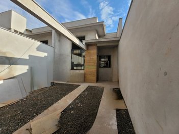 house em Rua Wadya Calixto Dagher, Conjunto Habitacional Marumbi - Londrina - PR