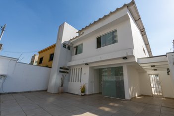 house em Rua Doutor José Maria Whitaker, Vila Sofia - São Paulo - SP