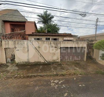 land_lot em Rua José Bonifácio, Tabajaras - Uberlândia - MG