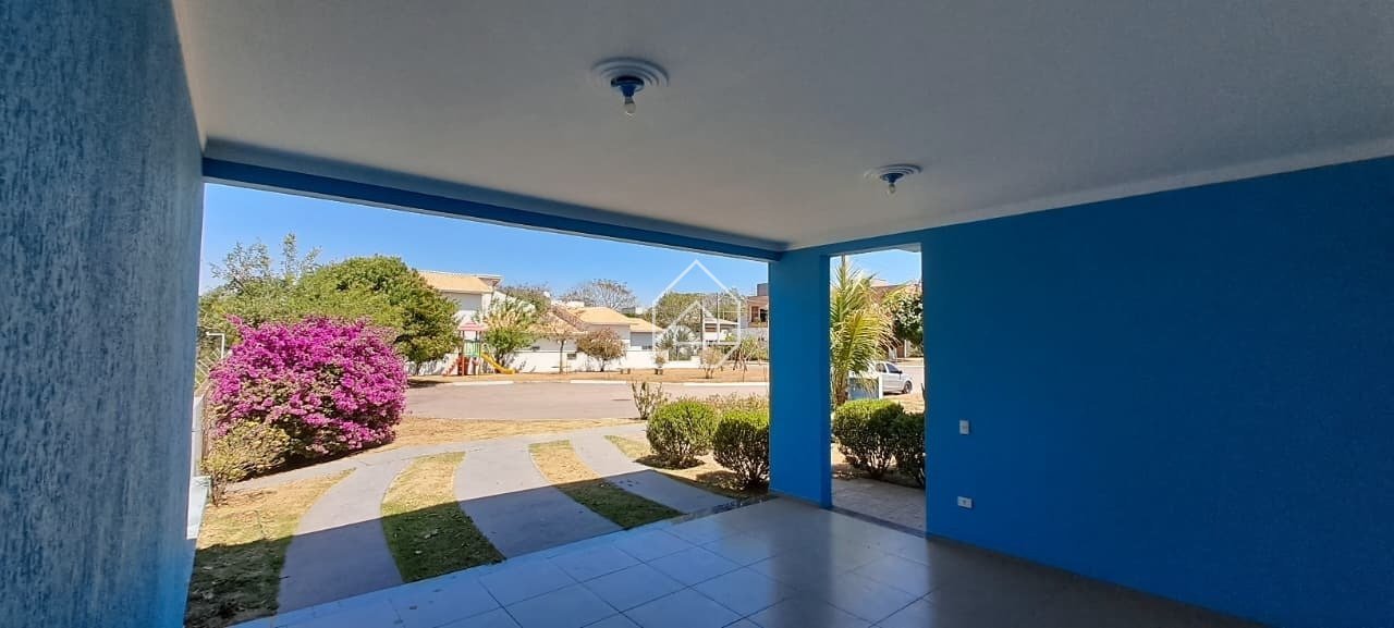 WhatsApp Image 2025-10-06 at 07.32