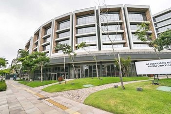 office em Avenida Wenceslau Escobar, Cristal - Porto Alegre - RS