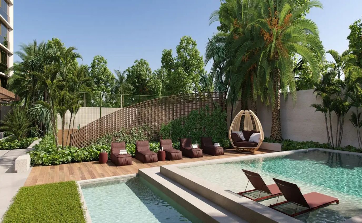 Piscina com deck