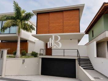 house em Rua Arlindo Isaac da Costa, Lagoa da Conceição - Florianópolis - SC