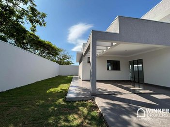 house em Rua Toledo, Loteamento Madrid - Maringá - PR