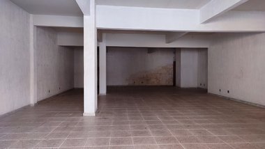 business em Rua Doutor Luís Ensch, Ana Lúcia - Sabará - MG