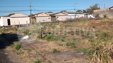 land_lot em Rua Hércules, Jardim Brasília - Uberlândia - MG