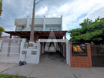 house em Rua Dalva de Oliveira, Comasa - Joinville - SC