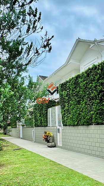house em Rua das Piraúnas, Jurerê Internacional - Florianópolis - SC
