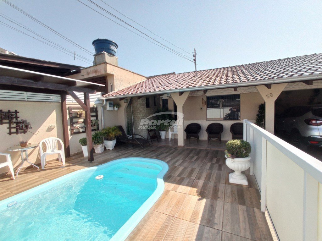 Área piscina