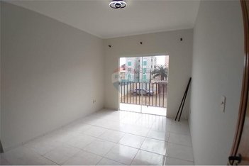 apartment em Avenida Doutor Olindo Russolo, Parque Terras de Santa Olívia - Araras - SP