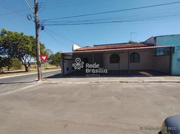 house em QSF 12, Taguatinga Centro (Taguatinga) - Brasília - DF