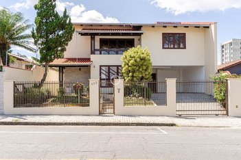 house em Rua Professor James Fruhstuck, Costa e Silva - Joinville - SC