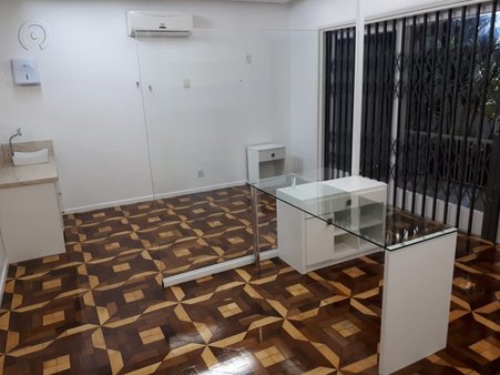 Cômodo Condomínio