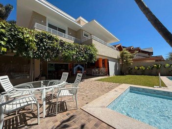 house em Rua Gilberto Teixeira Brunato, Condomínio Sunset Park - São José dos Campos - SP