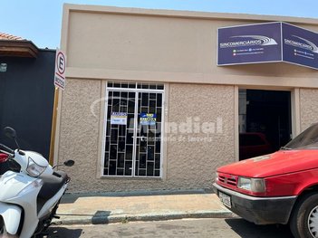 house em Rua Barão do Rio Branco, Centro - Laranjal Paulista - SP