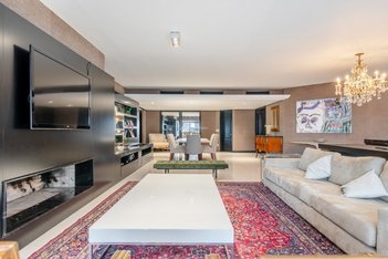 apartment em Rua Desembargador Moreno Loureiro Lima, Boa Vista - Porto Alegre - RS