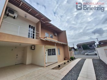 house em Rua Barriga Verde, Bom Retiro - Joinville - SC