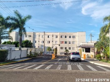 apartment em Rua Orlando Gamito, Jardim Regina - Botucatu - SP