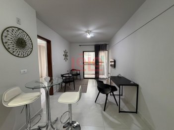 apartment em Rua Marechal Floriano Peixoto, Zona 07 - Maringá - PR