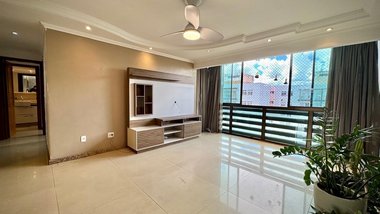 apartment em AOS 1, Área Octogonal - Brasília - DF