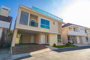 house em Rua Antônio Turíbio Teixeira Braga, Butiatuvinha - Curitiba - PR