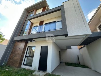 house em Rua Primo Lourenço Tosin, Novo Mundo - Curitiba - PR