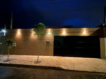 house em Rua Doutor Jaime Monteiro de Barros, Parque Residencial Cândido Portinari - Ribeirão Preto - SP