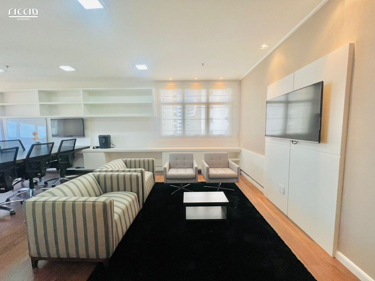 f953e4a5-f429-440b-bd5d-8d7a81432996