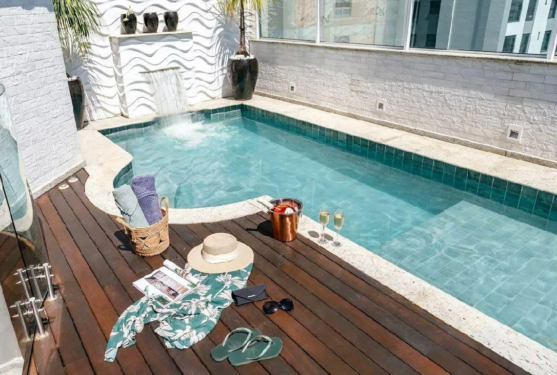 WhatsApp Image 2025-12-05 at 17.03