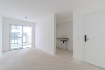 apartment em Avenida José de Brito de Freitas, Vila Bandeirantes - São Paulo - SP