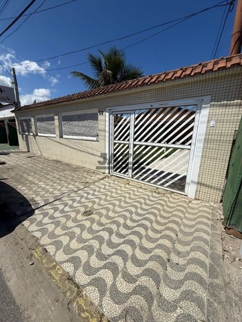 house em Rua Vinte e Seis, Imperador - Praia Grande - SP
