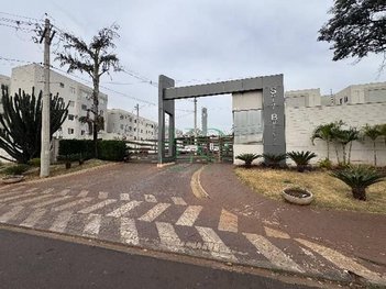 apartment em Rua Doutor Olidair Ambrósio, Alvorada - Sertãozinho - SP