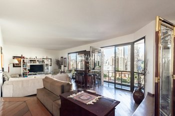 apartment em Rua Traipu, Pacaembu - São Paulo - SP