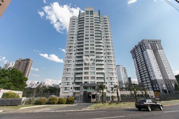 apartment em Rua Pedro Viriato de Souza, Vista Alegre - Curitiba - PR