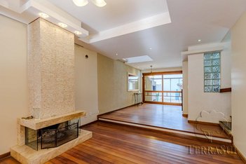 house em Rua Engenheiro Coelho Parreira, Ipanema - Porto Alegre - RS