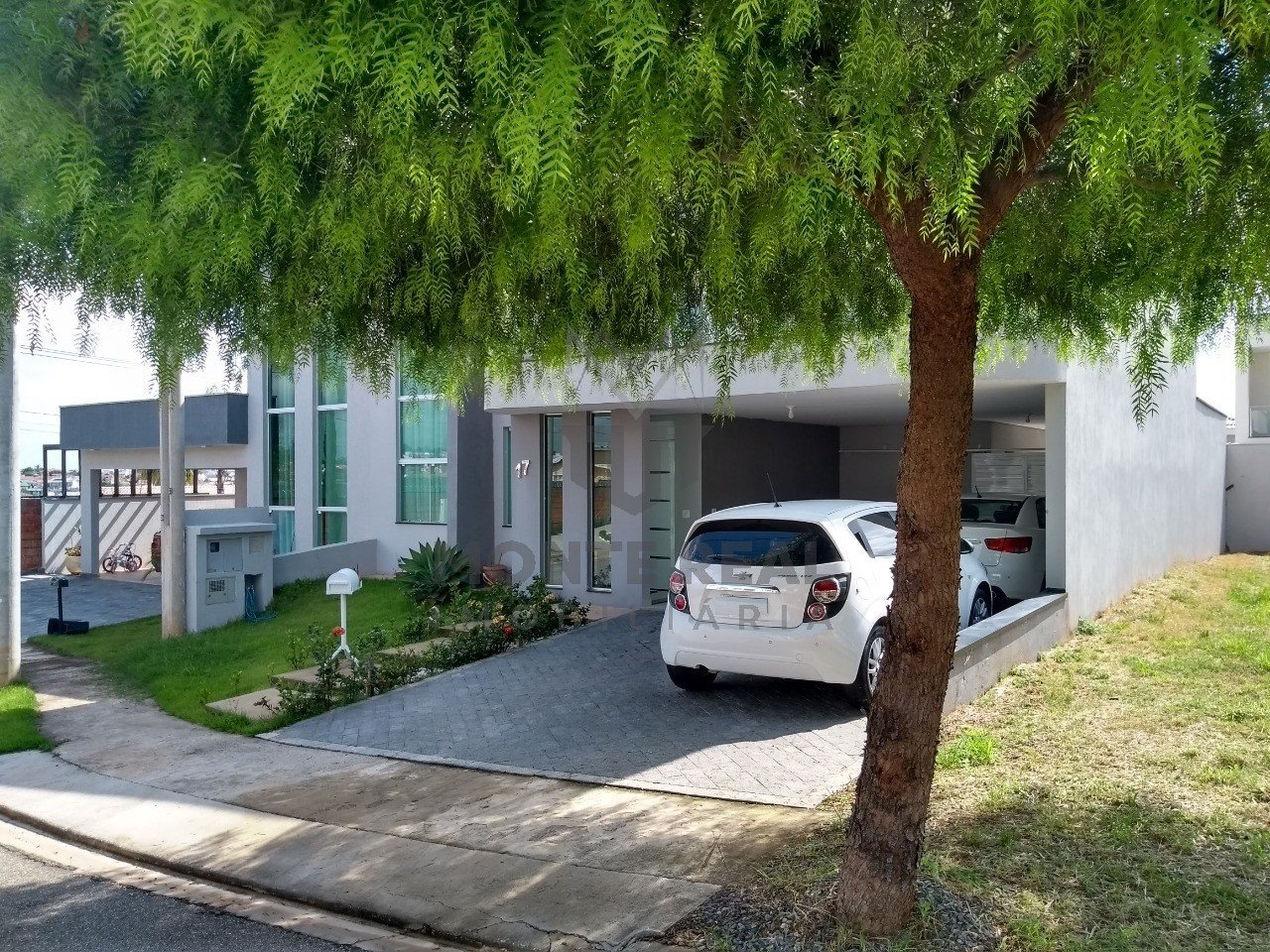 image-0
