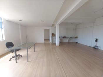 commercial_property em Rua Além Paraíba, Lagoinha - Belo Horizonte - MG