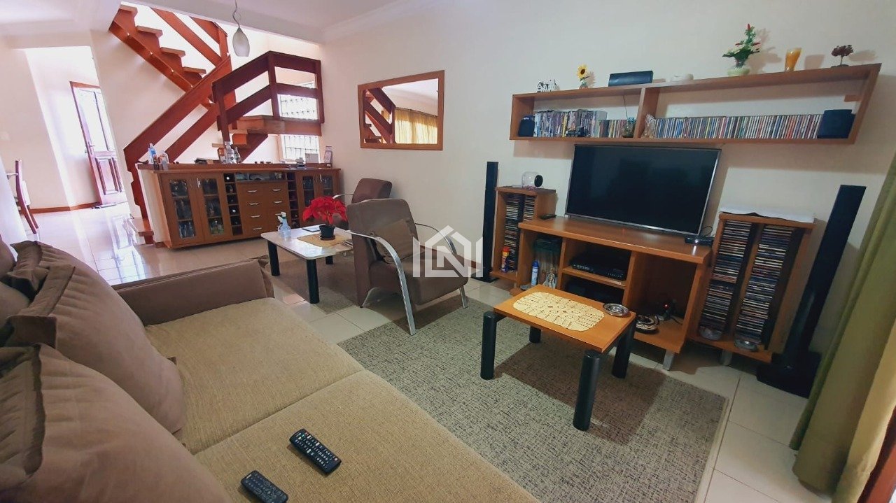 casa a venda no condominio jardim das flores - sala para 3 ambientes