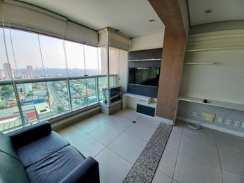 apartment em Rua Viaza, Jardim Aeroporto - São Paulo - SP