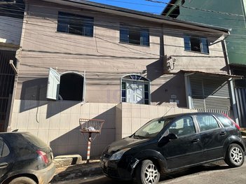 house em Rua Viçosa, Cabanas - Mariana - MG