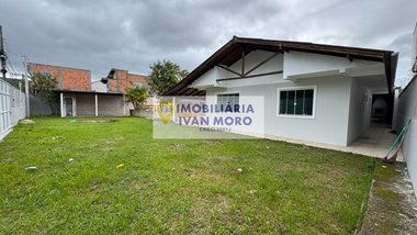 house em Servidão Samburá, Ingleses do Rio Vermelho - Florianópolis - SC