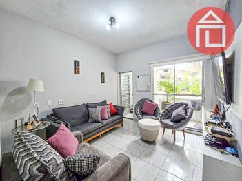 house em Rua Nicolino Nacaratti, Centro - Bragança Paulista - SP