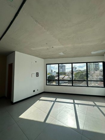 office em Avenida Inconfidência, Marechal Rondon - Canoas - RS